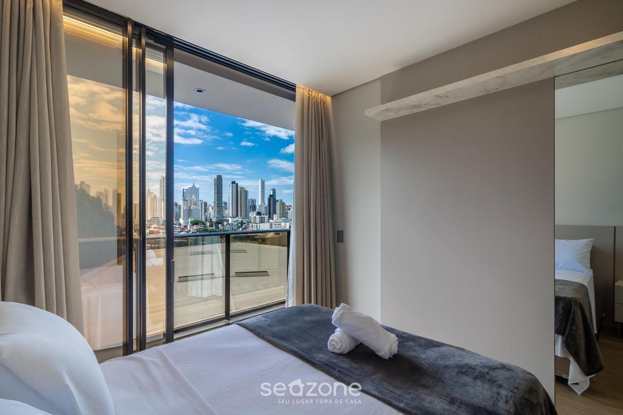 Prédio C/ Piscina Ao Lado Balneário Shopping Em Bc - Tso Apartamento
